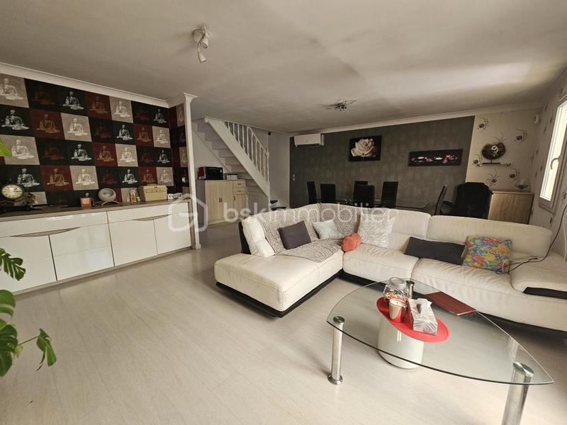 Maison - 87 m² - 5 pièces