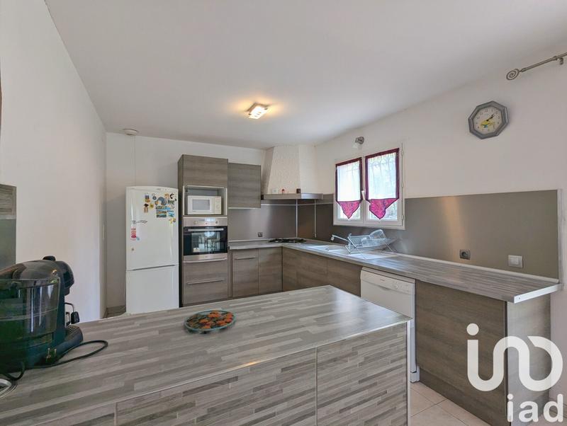 Maison - 111 m² - 4 pièces