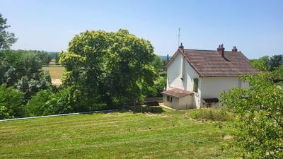 Maison - 152 m² - 7 pièces