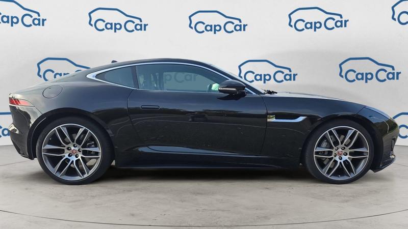 Jaguar F-Type 300 R-Dynamic