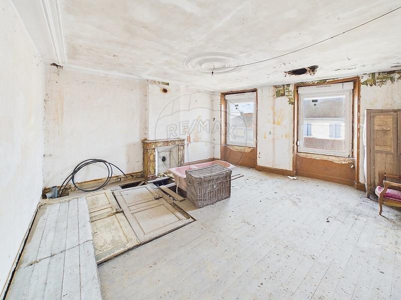 Maison - 140 m² - 6 pièces