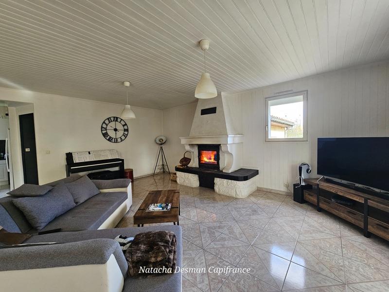 Maison - 239 m² - 7 pièces