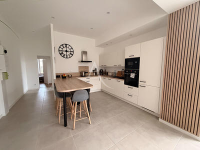 Appartement - 77 m² - 3 pièces