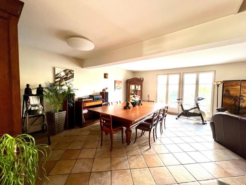 Maison - 145 m² - 6 pièces