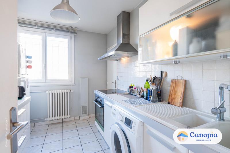 Appartement - 75 m² - 3 pièces