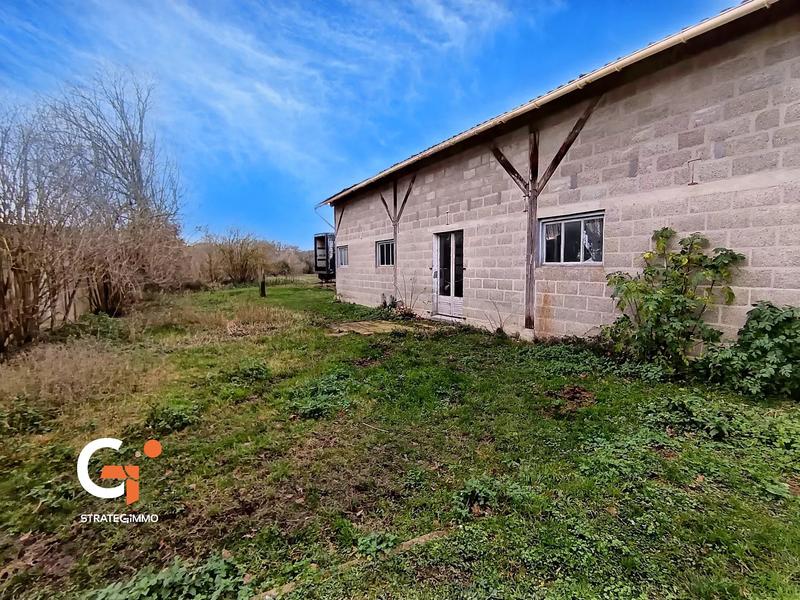 Maison - 400 m² - 4 pièces