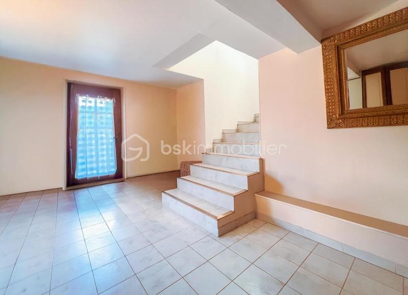 Maison - 141 m² - 6 pièces