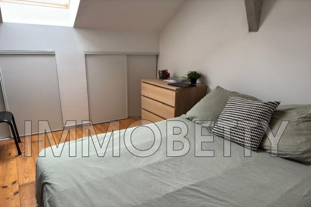 Appartement - 90 m² - 4 pièces