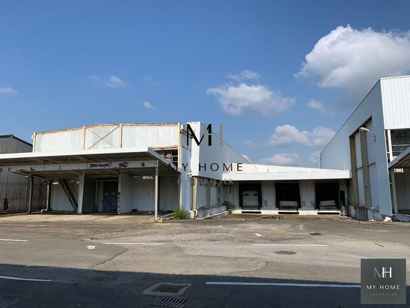 Entrepôt - 2 000 m²