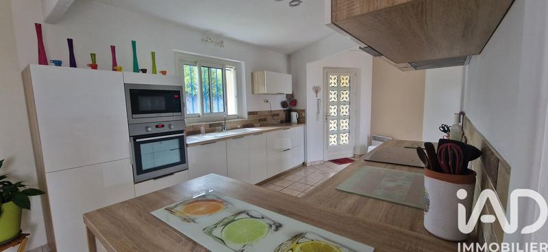 Maison - 170 m² - 8 pièces