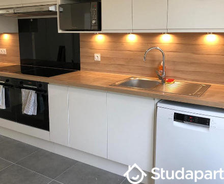 Chambre - 13 m² - 1 pièce