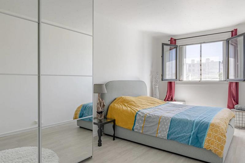 Appartement - 110 m² - 6 pièces