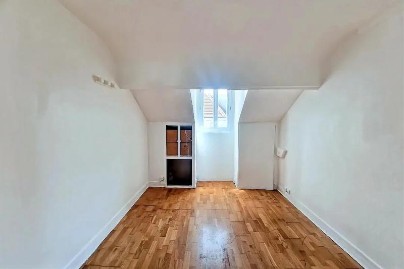 Studio - 17 m² - 1 pièce