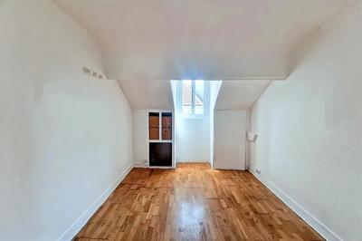 Studio - 17 m² - 1 pièce