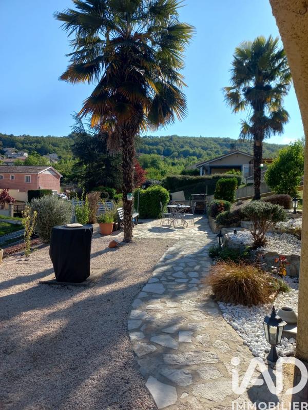 Maison - 95 m² - 4 pièces