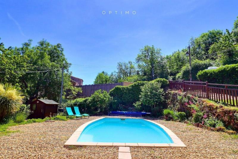 Maison - 125 m² - 8 pièces