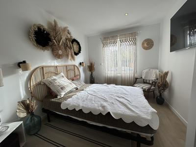 Maison - 93 m² - 5 pièces