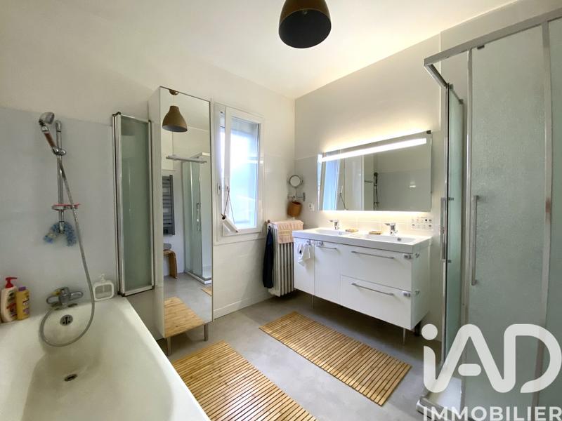 Maison - 94 m² - 6 pièces