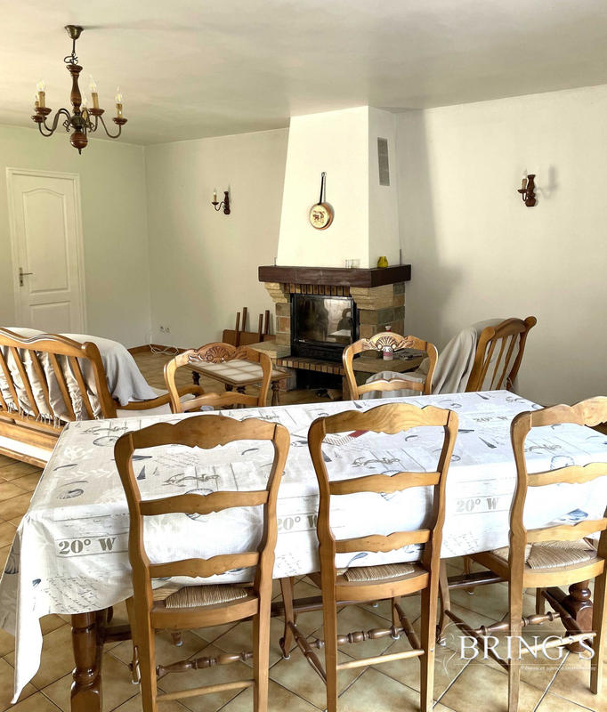 Maison - 131 m² - 7 pièces