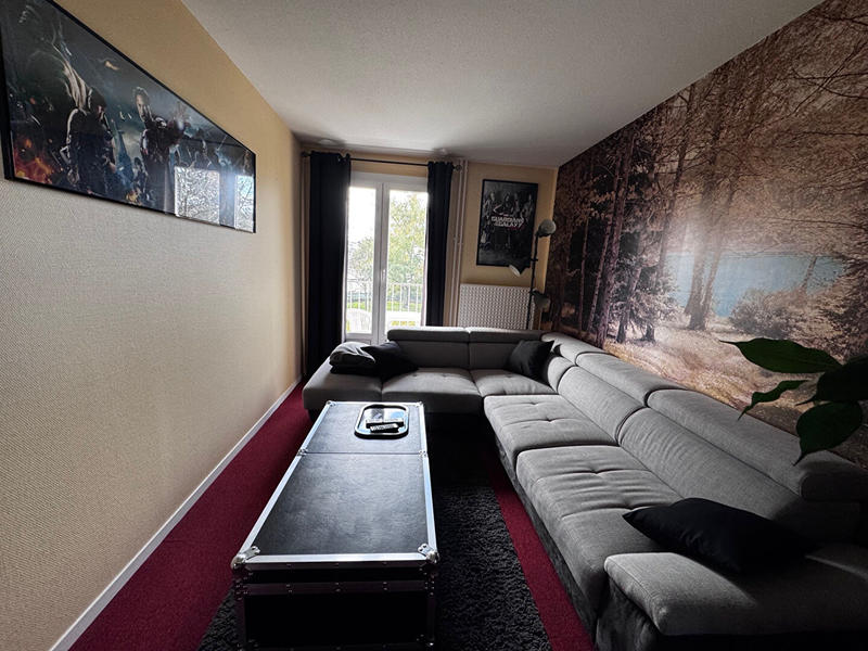 Appartement - 90 m² - 4 pièces