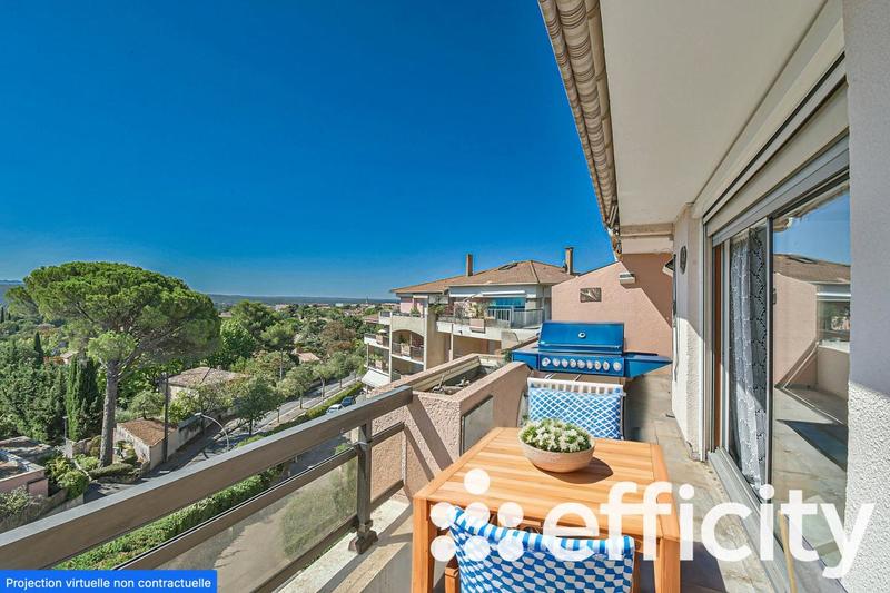 Appartement - 125 m² - 5 pièces