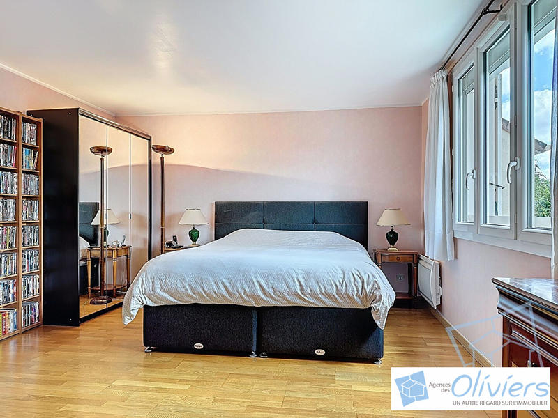 Maison - 152 m² - 7 pièces