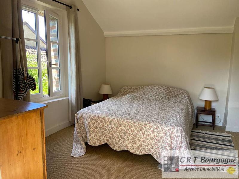 Maison ancienne - 248 m² - 9 pièces