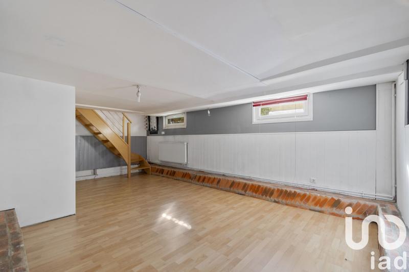 Maison - 93 m² - 5 pièces