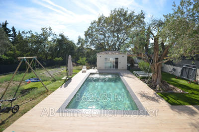 Maison - 162 m² - 6 pièces