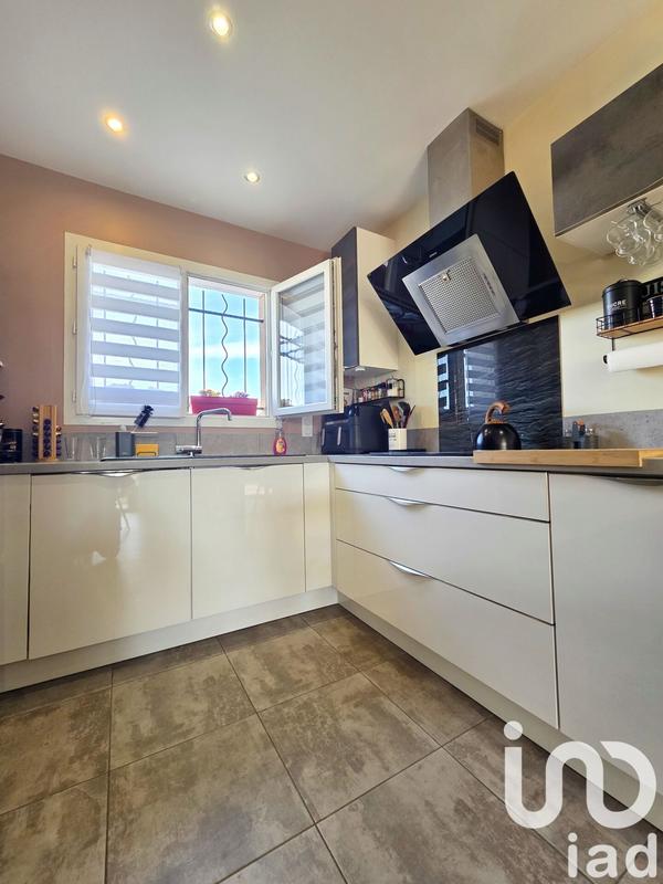 Maison - 96 m² - 4 pièces