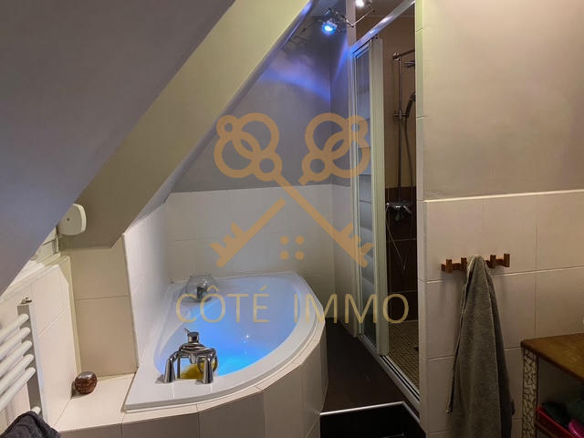 Maison - 98 m² - 4 pièces