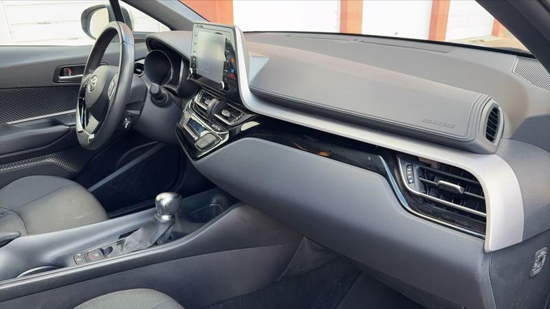 Toyota c-Hr 1.8 Vvt-i 122 Hybrid Cvt Dynamic