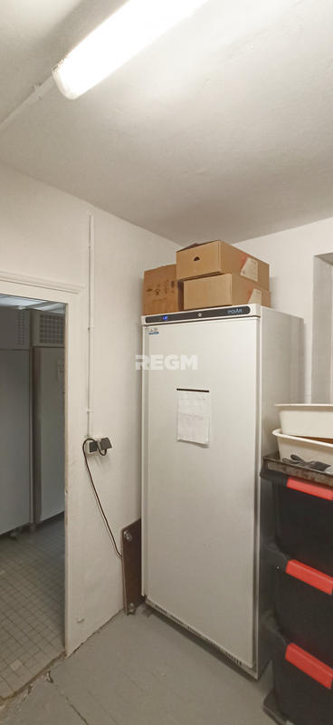 Fonds de commerce - Magasins - 140 m²