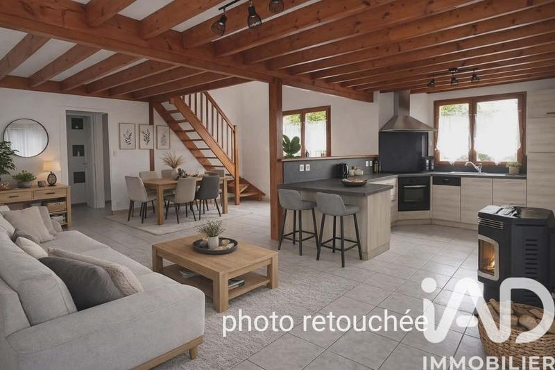 Maison - 90 m² - 4 pièces