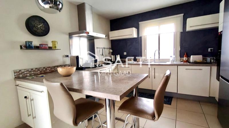 Maison - 110 m² - 5 pièces