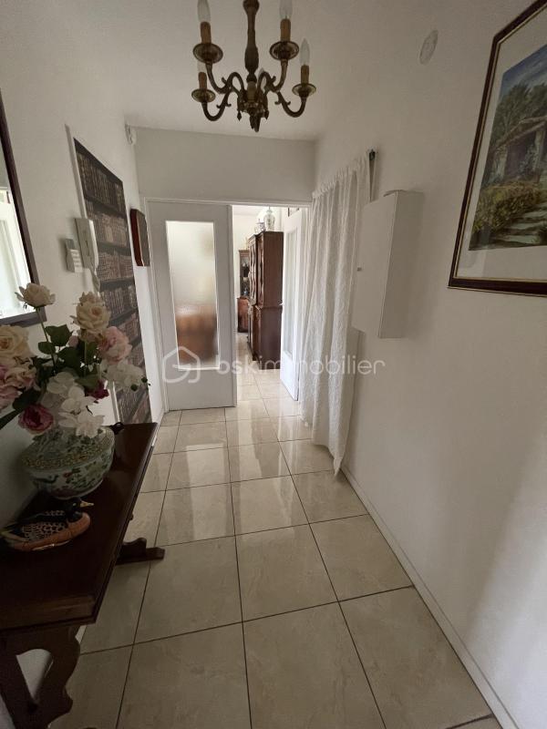 Appartement - 83 m² - 4 pièces