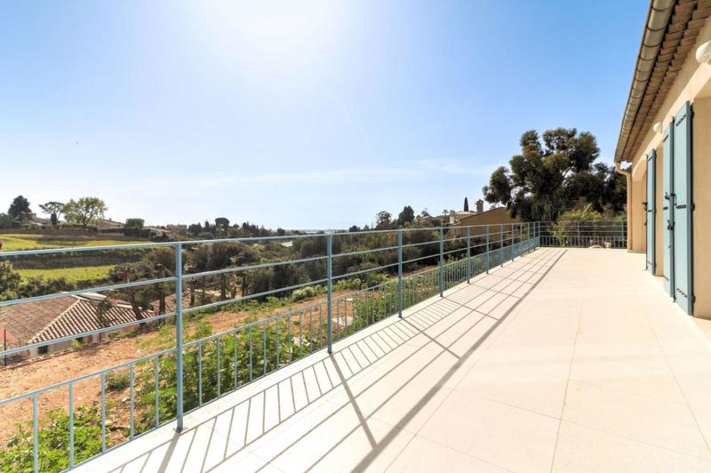 Villa - 123 m² - 4 pièces