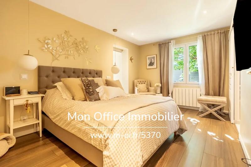 Maison - 105 m² - 4 pièces