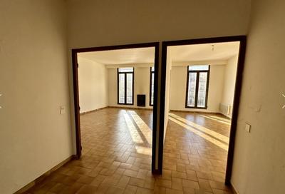 Appartement - 140 m² - 6 pièces