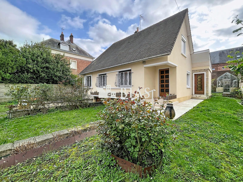 Maison - 105 m² - 5 pièces