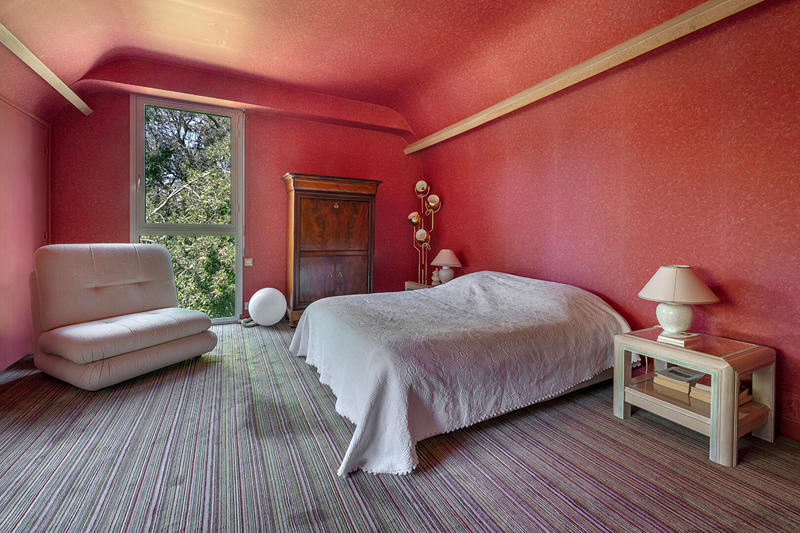 Maison - 226 m² - 6 pièces