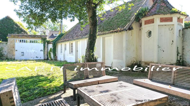 Maison de maîtres - 191 m² - 9 pièces