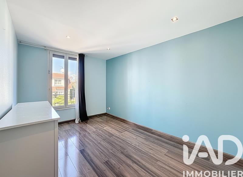 Maison - 175 m² - 7 pièces