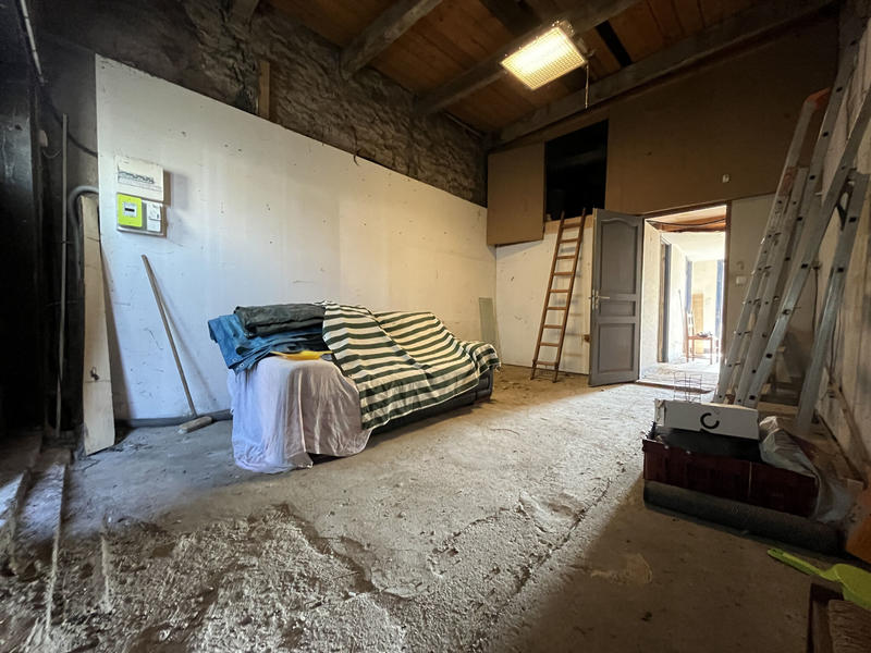 Maison de village - 90 m² - 3 pièces