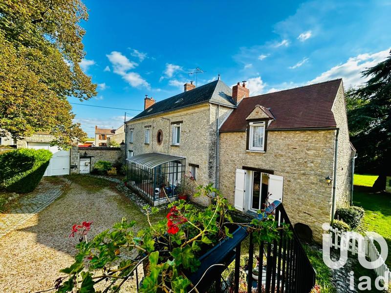 Maison - 224 m² - 6 pièces