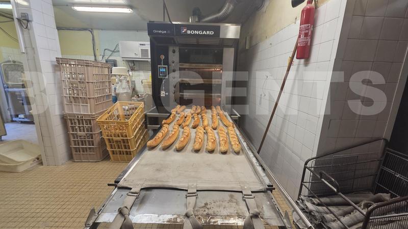 Fonds de commerce - Magasins - 137 m²