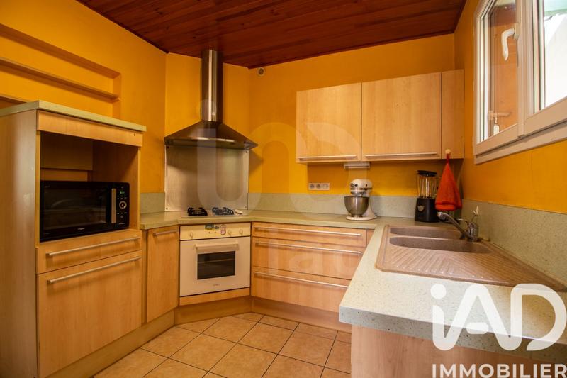 Maison - 191 m² - 8 pièces