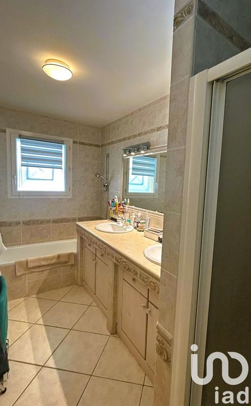 Maison - 165 m² - 7 pièces