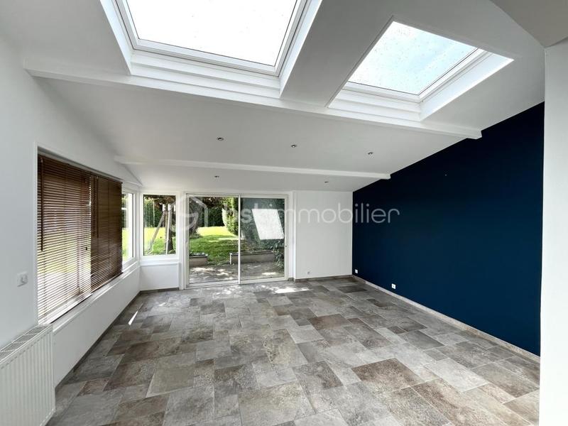 Maison - 157 m² - 4 pièces