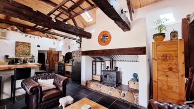 Maison - 265 m² - 9 pièces